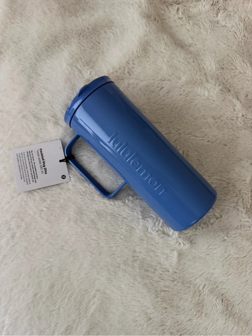 NWT lululemon Insulated Mug 20 oz Shine Hot Cold Flip Top leakproof Prep Blue